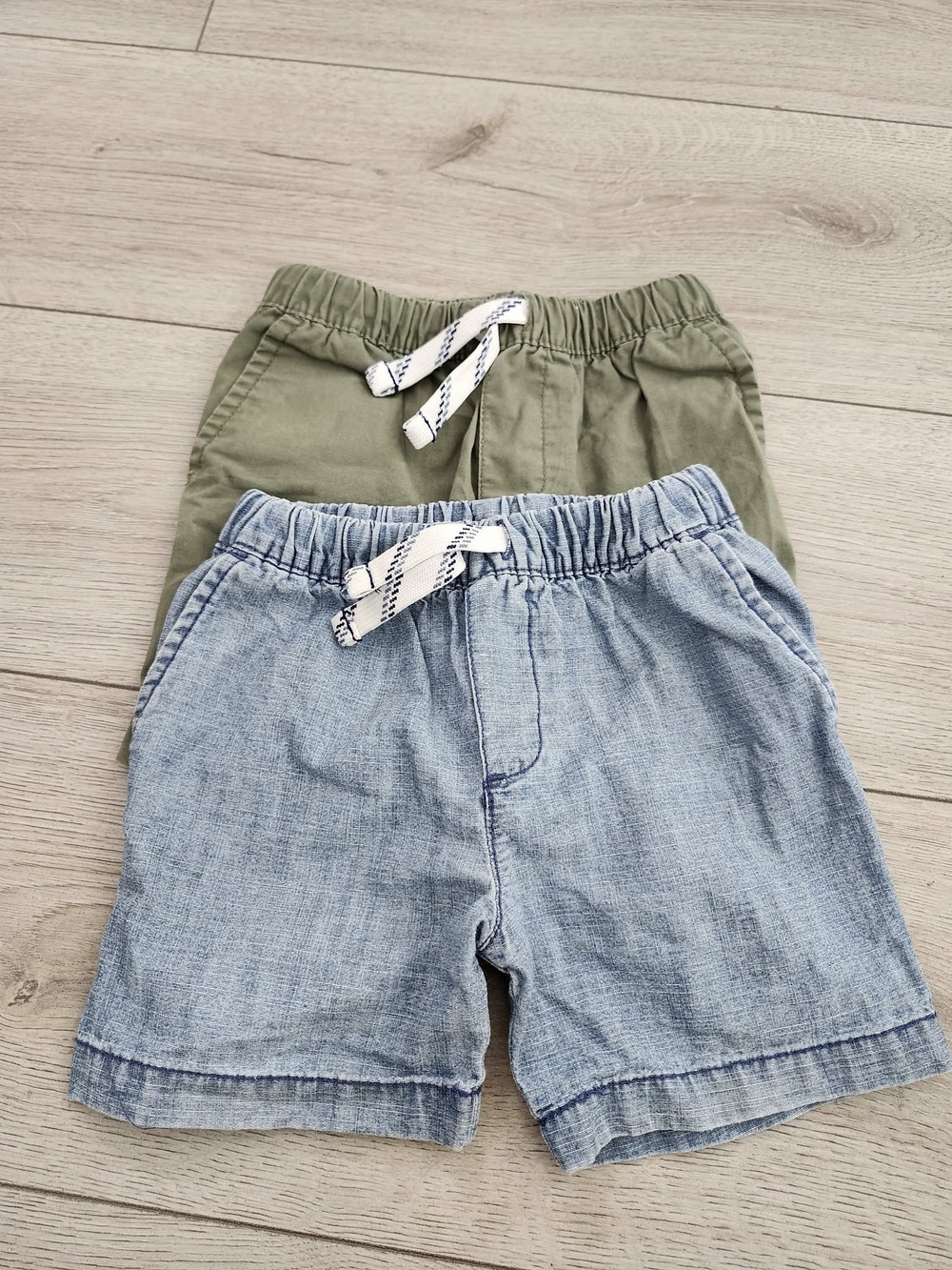 Carters Toddler Boys 2 Pack Shorts Set 24M Olive Green Chambray Denim 🏷️🔍